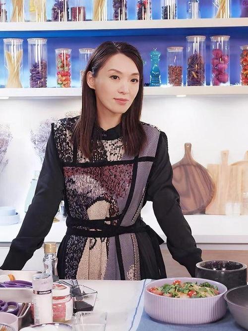 国产熟女阿姨,魅力四溢，岁月静好  第3张